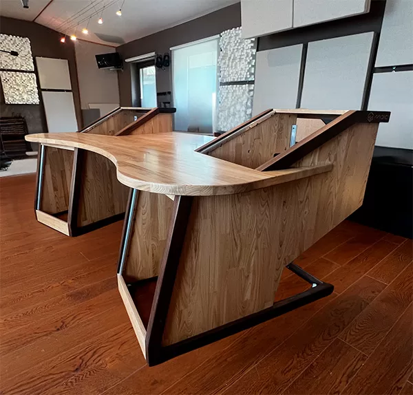 midici-studiodesk midici-studiodesk